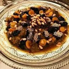 Lham bel barkouk (viande aux pruneaux)