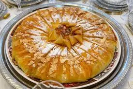  Pastilla (au poulet ou aux fruits de mer)